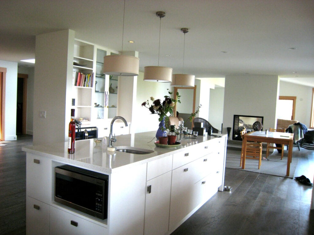 white kitchen