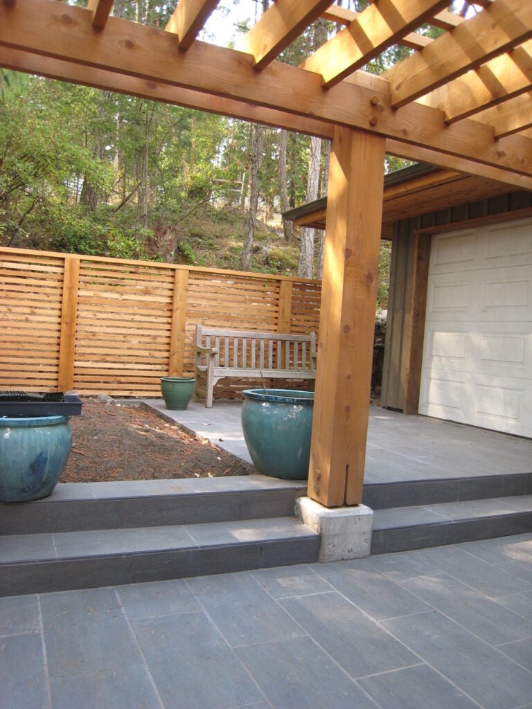 patio with privacy